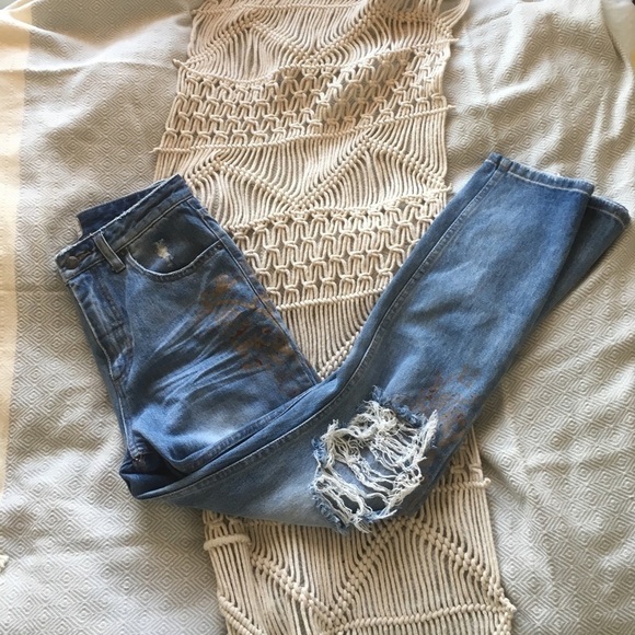 Free People gold stencil distressed jeans - Picture 4 of 7